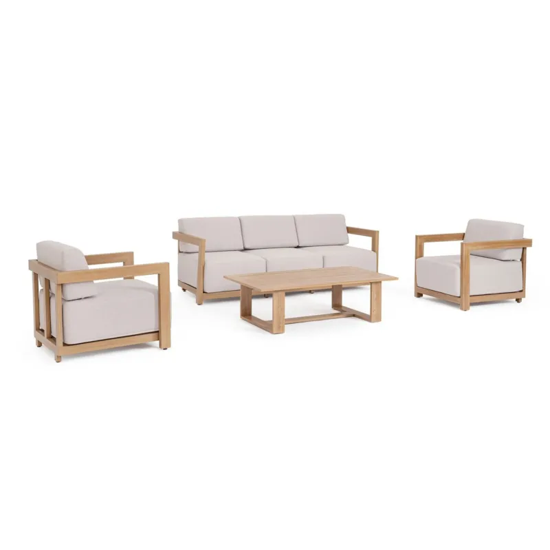 Lounge Set 4T Theseus Natur bestehend aus zwei Sesseln, Sofa und Tisch.