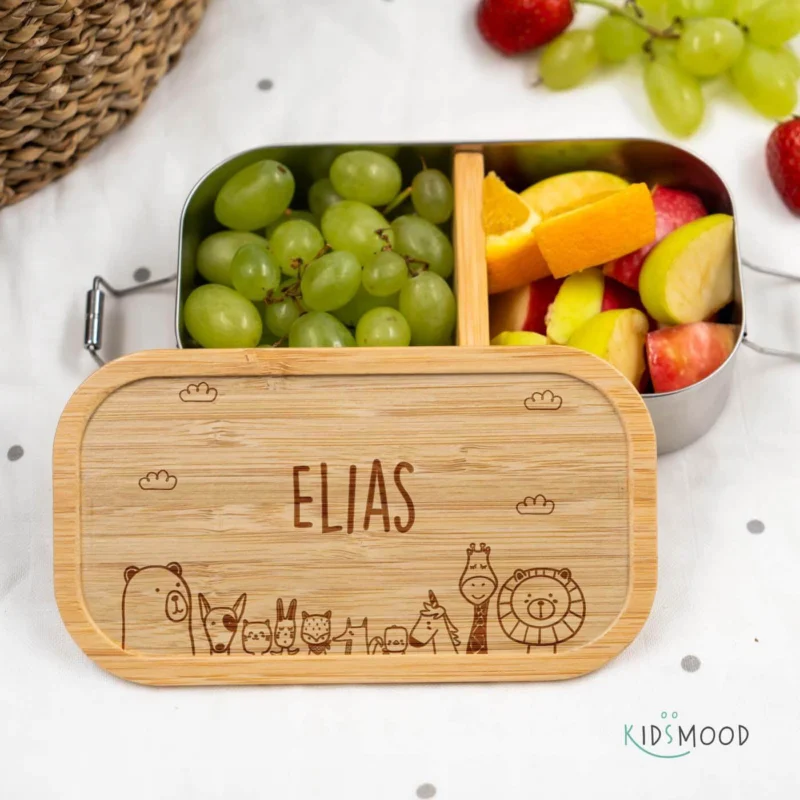 personalized lunchbox with animal family design
