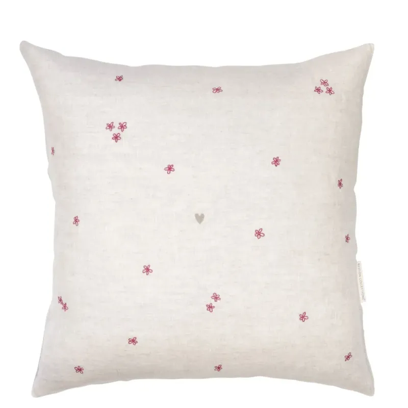 Bastion Collections - Kissenhülle Beige mit rosa Blumenstickerei und Herz 60 x 60 cm